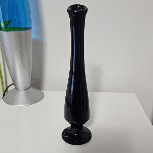 Black Glass Bud Vase - Picture 2 of 7